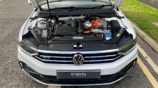 Volkswagen Passat 1.4 TSI PHEV GTE Advance 4dr DSG Saloon